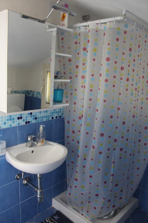 Casa Vacanze Roccella Beach Кампофеличе ди Рокела Екстериор снимка